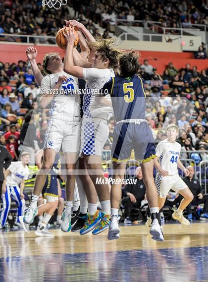 Thumbnail 2 in Yuma Catholic vs Valley Christian (AIA 3A Semifinal) photogallery.