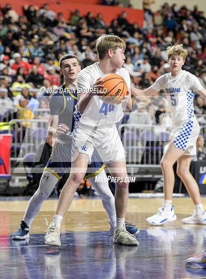 Thumbnail 1 in Yuma Catholic vs Valley Christian (AIA 3A Semifinal) photogallery.