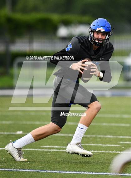 Thumbnail 2 in Windermere Prep vs. Master's Academy (Spring Scrimmage) photogallery.