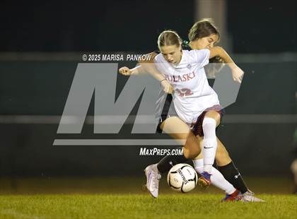Thumbnail 2 in Bishop Ludden vs Pulaski photogallery.