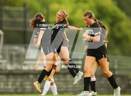 Thumbnail 1 in Bishop Ludden vs Pulaski photogallery.