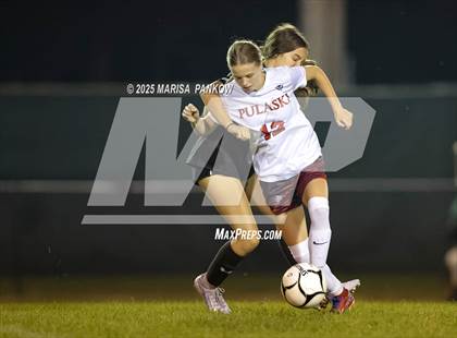 Thumbnail 1 in Bishop Ludden vs Pulaski photogallery.