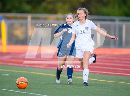 Thumbnail 1 in Glacier Peak @ Lake Stevens photogallery.