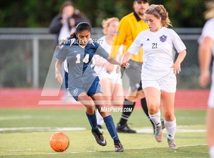 Thumbnail 1 in Glacier Peak @ Lake Stevens photogallery.