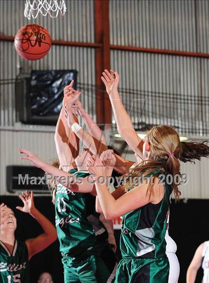 Thumbnail 3 in Elliot Christian @ Woodland Christian photogallery.
