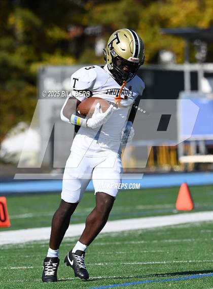 Thumbnail 2 in Trumbull @ Darien photogallery.