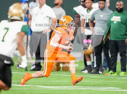 Thumbnail 2 in DeSoto vs Rockwall UIL 6A D1 Playoff photogallery.