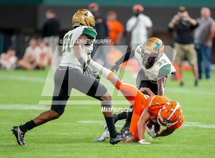 Thumbnail 3 in DeSoto vs Rockwall UIL 6A D1 Playoff photogallery.