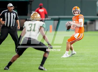 Thumbnail 3 in DeSoto vs Rockwall UIL 6A D1 Playoff photogallery.