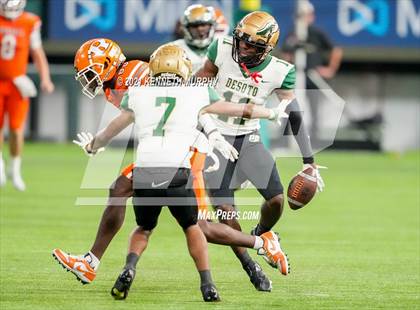 Thumbnail 1 in DeSoto vs Rockwall UIL 6A D1 Playoff photogallery.