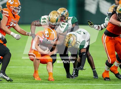 Thumbnail 3 in DeSoto vs Rockwall UIL 6A D1 Playoff photogallery.