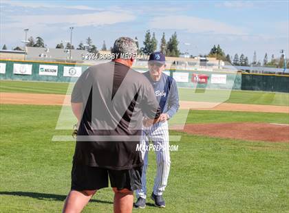 Thumbnail 2 in San Joaquin Memorial @ Bullard photogallery.