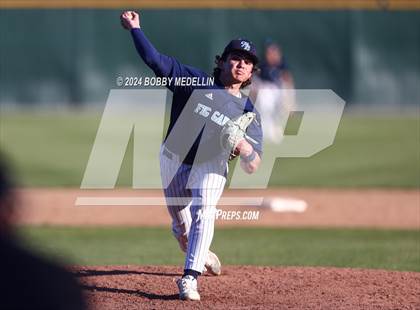 Thumbnail 3 in San Joaquin Memorial @ Bullard photogallery.