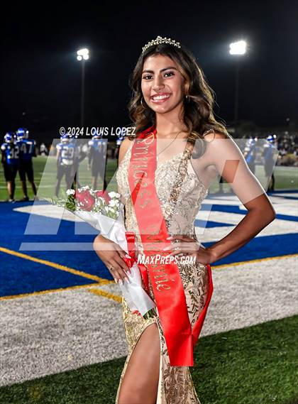 Thumbnail 2 in Bonita @ Charter Oak (Homecoming Game) photogallery.