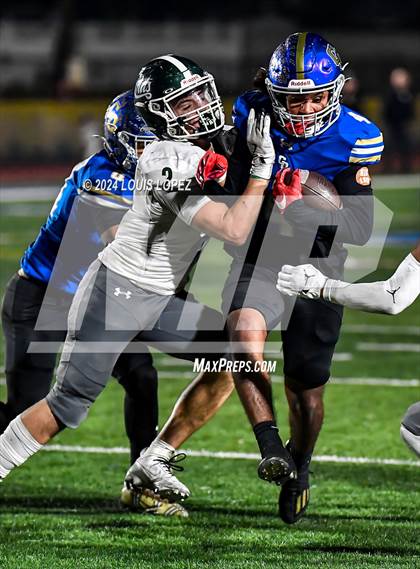 Thumbnail 2 in Bonita @ Charter Oak (Homecoming Game) photogallery.