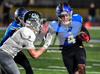 Thumbnail 3 in Bonita @ Charter Oak (Homecoming Game) photogallery.
