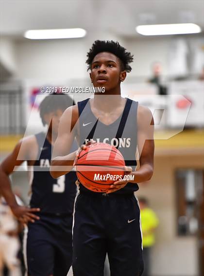 Thumbnail 2 in England vs. Maumelle Charter photogallery.
