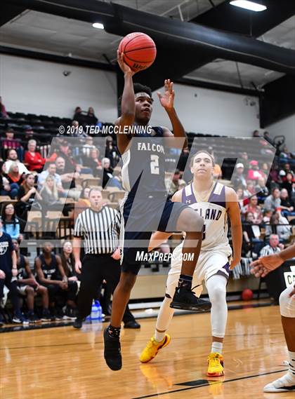 Thumbnail 1 in England vs. Maumelle Charter photogallery.