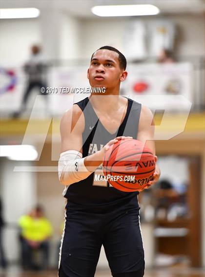 Thumbnail 3 in England vs. Maumelle Charter photogallery.