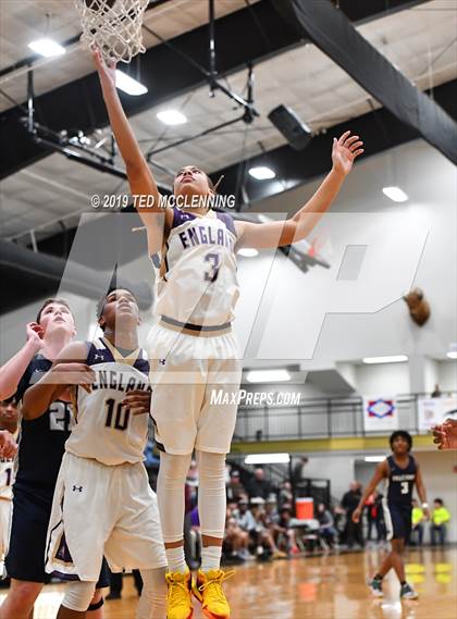 Thumbnail 2 in England vs. Maumelle Charter photogallery.