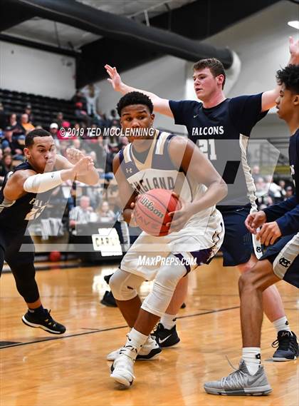Thumbnail 3 in England vs. Maumelle Charter photogallery.