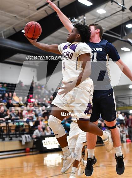 Thumbnail 3 in England vs. Maumelle Charter photogallery.