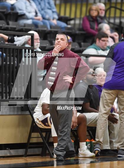 Thumbnail 3 in England vs. Maumelle Charter photogallery.