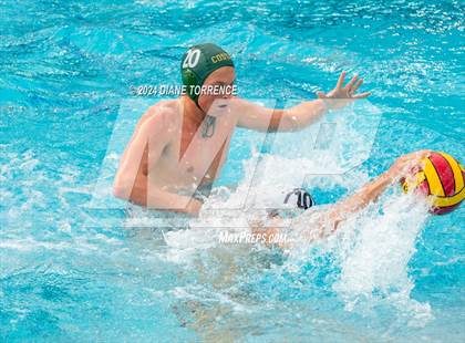Thumbnail 3 in Mira Costa vs Carlsbad (CIF SoCal D2 Regional Final) photogallery.
