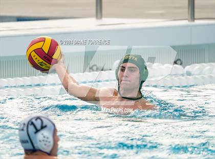 Thumbnail 1 in Mira Costa vs Carlsbad (CIF SoCal D2 Regional Final) photogallery.