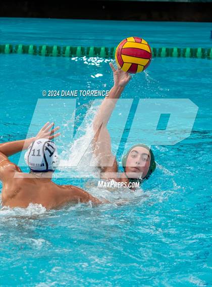 Thumbnail 3 in Mira Costa vs Carlsbad (CIF SoCal D2 Regional Final) photogallery.