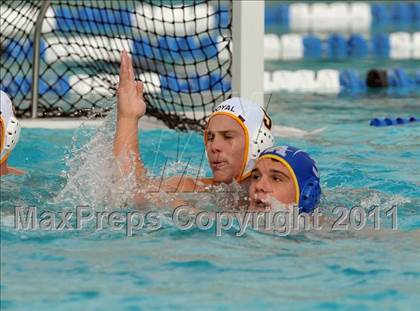 Thumbnail 2 in Agoura vs Royal (CIF SS D4 Final) photogallery.