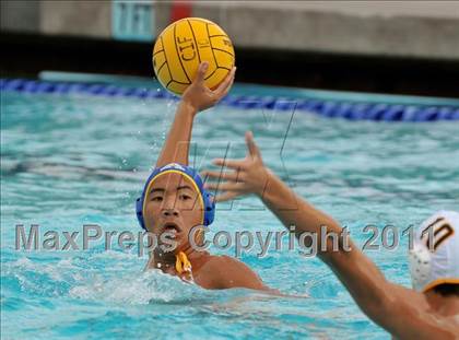 Thumbnail 2 in Agoura vs Royal (CIF SS D4 Final) photogallery.