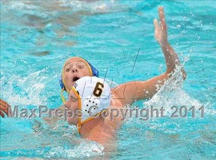 Thumbnail 2 in Agoura vs Royal (CIF SS D4 Final) photogallery.