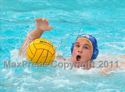 Thumbnail 1 in Agoura vs Royal (CIF SS D4 Final) photogallery.