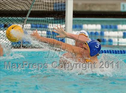 Thumbnail 1 in Agoura vs Royal (CIF SS D4 Final) photogallery.