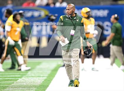 Thumbnail 2 in Riverside Academy @ Southern Lab (LHSAA Division IV Select Final) photogallery.