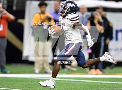 Thumbnail 1 in Riverside Academy @ Southern Lab (LHSAA Division IV Select Final) photogallery.