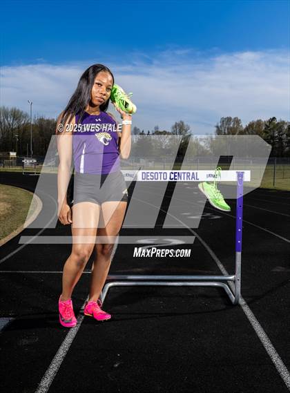 Thumbnail 2 in DeSoto Central (Team & Individual) photogallery.