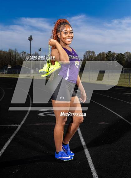 Thumbnail 1 in DeSoto Central (Team & Individual) photogallery.