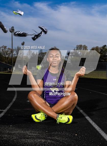 Thumbnail 2 in DeSoto Central (Team & Individual) photogallery.