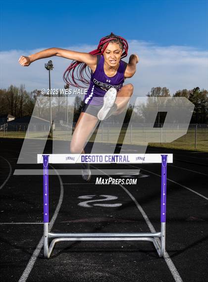 Thumbnail 3 in DeSoto Central (Team & Individual) photogallery.