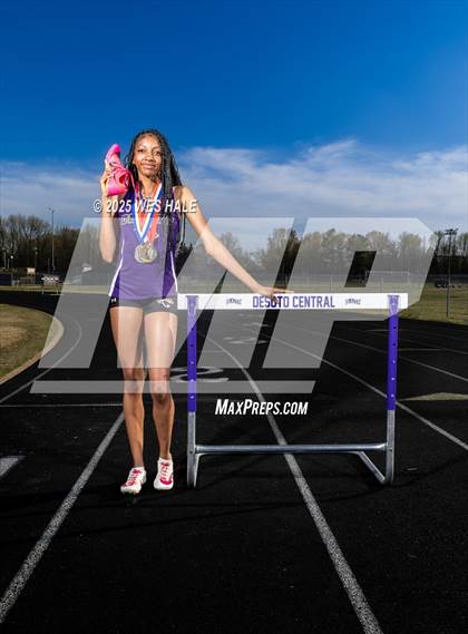 Thumbnail 2 in DeSoto Central (Team & Individual) photogallery.