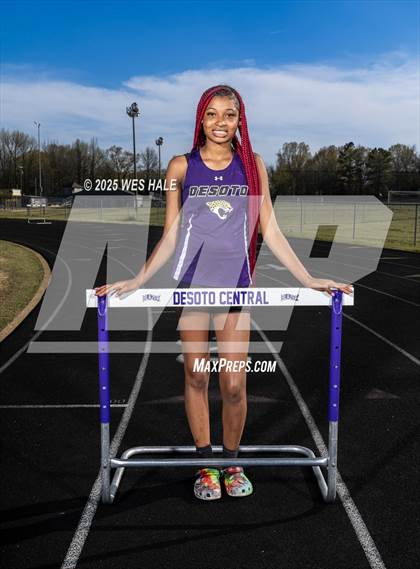 Thumbnail 2 in DeSoto Central (Team & Individual) photogallery.