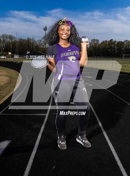 Thumbnail 2 in DeSoto Central (Team & Individual) photogallery.