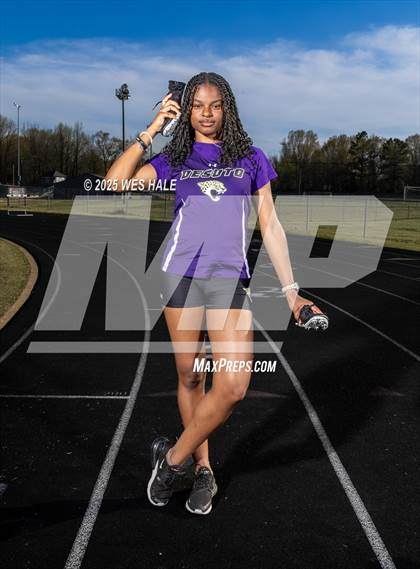 Thumbnail 2 in DeSoto Central (Team & Individual) photogallery.