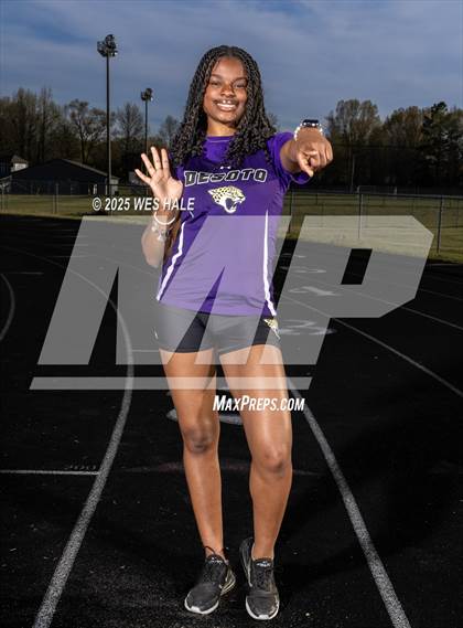 Thumbnail 2 in DeSoto Central (Team & Individual) photogallery.
