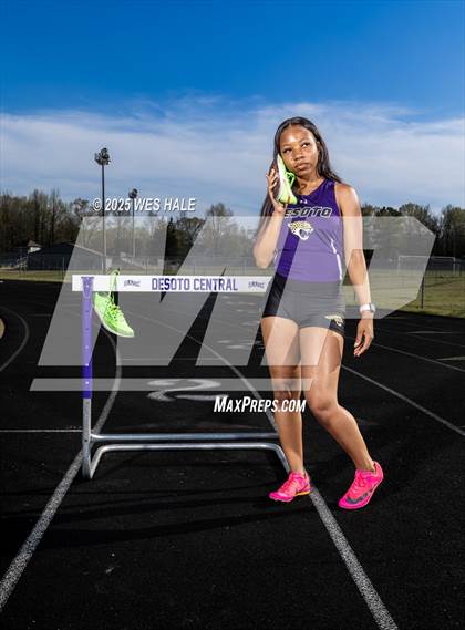 Thumbnail 3 in DeSoto Central (Team & Individual) photogallery.