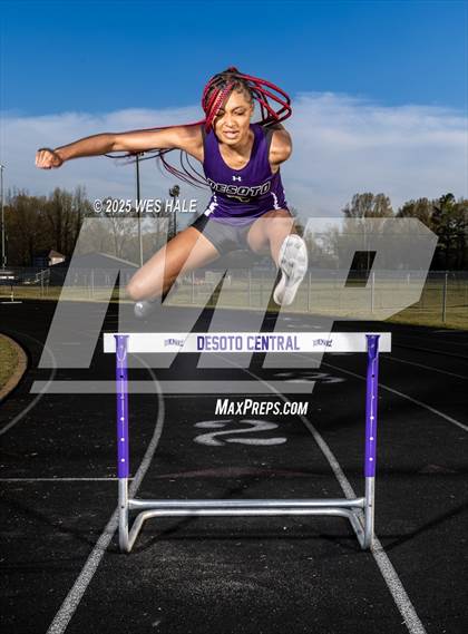 Thumbnail 2 in DeSoto Central (Team & Individual) photogallery.