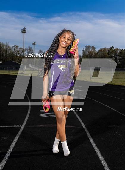 Thumbnail 2 in DeSoto Central (Team & Individual) photogallery.