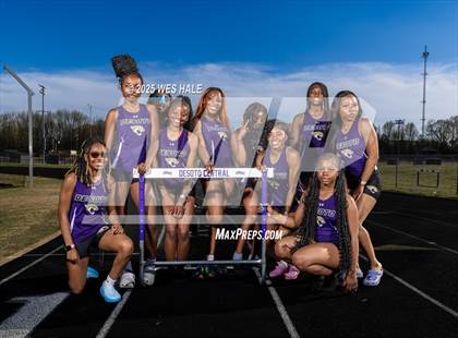 Thumbnail 2 in DeSoto Central (Team & Individual) photogallery.